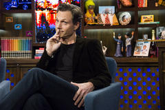 'watch what happens live!' weekly roundup: 'scandal' fan fiction, breakdancing, and more!