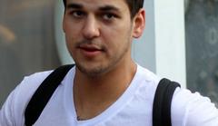 Rob Kardashian Weight Loss: Reality Star Tries Hiking To Drop Pounds