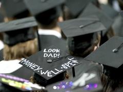 few colleges invite conservative commencement speakers for 2013