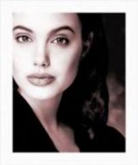 Cancer and Angelina Jolie's Big Decision